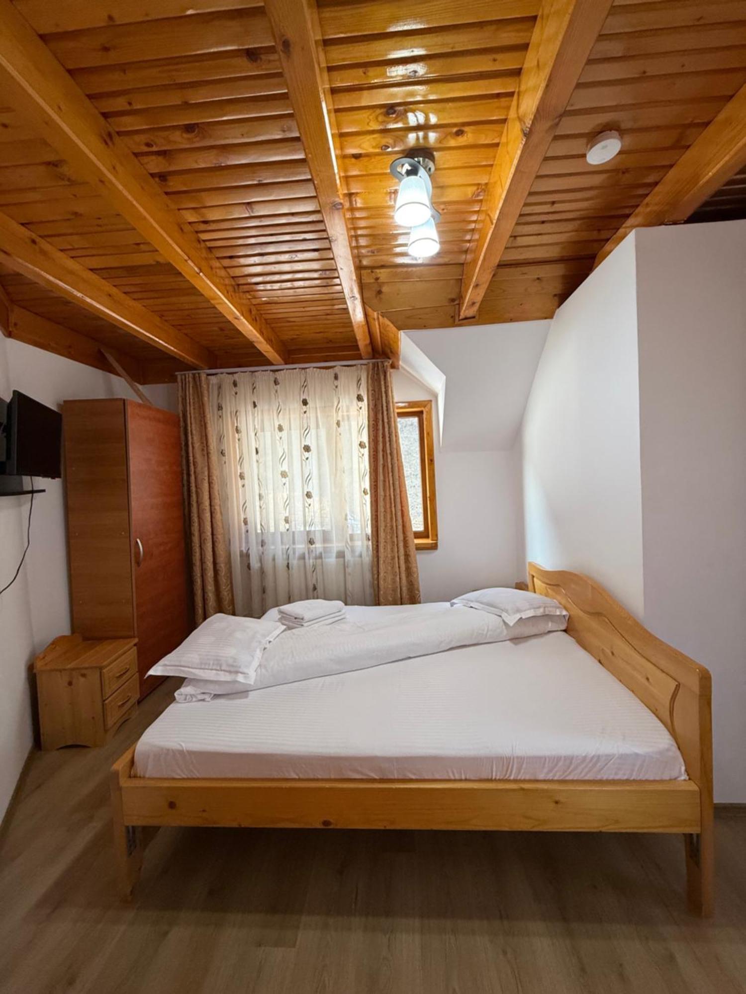 Casa Maryon Villa Rucăr Buitenkant foto